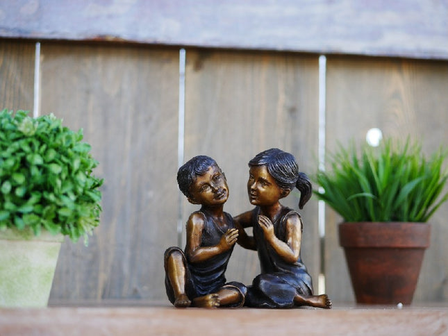 Bronzestatue Lachendes Kinderpaar 13x10x14cm
