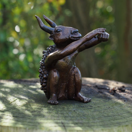 Bronzen beeld Geitman 13x9x14cm