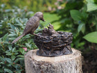 Bronzen beeld Bruin staand vogelnestje 14x9x20cm