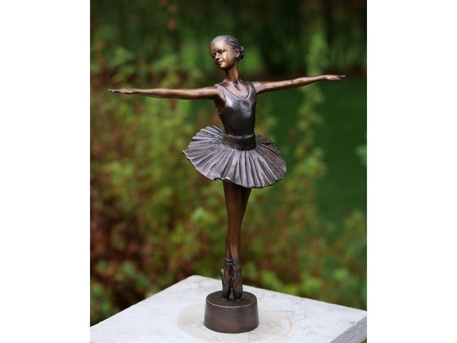 Bronzen beeld Ballerina 32x9x29cm - Doika - Bronzen beeld - Doika - 5410807022993 - AN2299BR-B