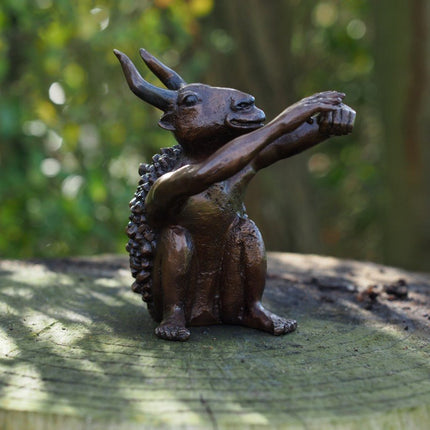 Bronzen beeld Geitman 13x9x14cm - Doika - Bronzen beeld - Doika - 5410807014516 - BS1451B