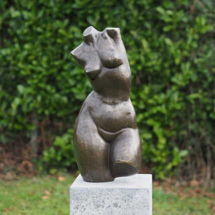 Bronzen beeld Grote vrouwentorso 62x20x26cm - Doika - Bronzen beeld - Doika - 5410807035511 - AN3551BR-BI