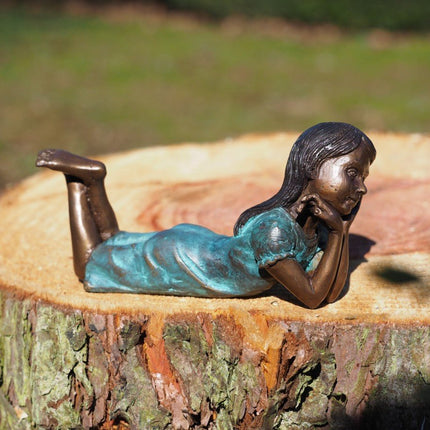 Bronzen beeld Meisje met hand aan kin 7x5x15cm - Doika - Bronzen beeld - Doika - 5410807014912 - BS1491B