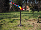 Bronzen beeld Papagaai op boom (hoofd omlaag) 140x45x60cm - Doika - Bronzen beeld - Doika - 5410807283905 - B28390B