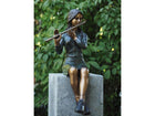 Bronzen beeld Zittend meisje met fluit 66x34x28cm - Doika - Bronzen beeld - Doika - 5410807012598 - AN1259BR-V-F