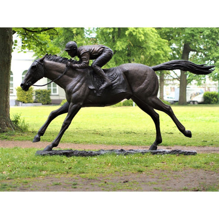 Thermobrass Grote jockey op paard 200x80x350cm (HxBxL) - Doika BV - Bronzen beeld - Thermobrass - 5410807471982 - B47198